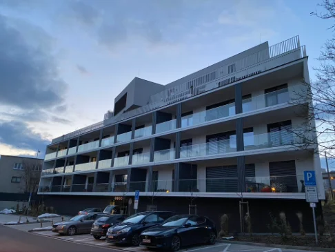 Spiegel für ein Wohnprojekt in Banská Bystrica